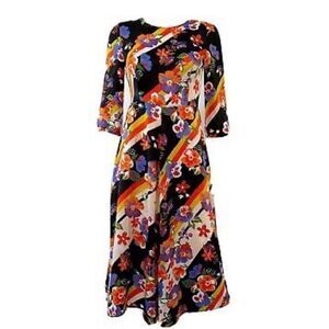 Zara Floral Striped Half Sleeve Midi Dress New With Out Tag Size Small